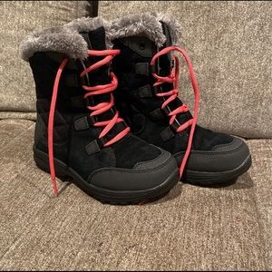 Columbia Kids snow boots
